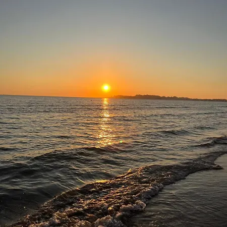 A&b Seaside